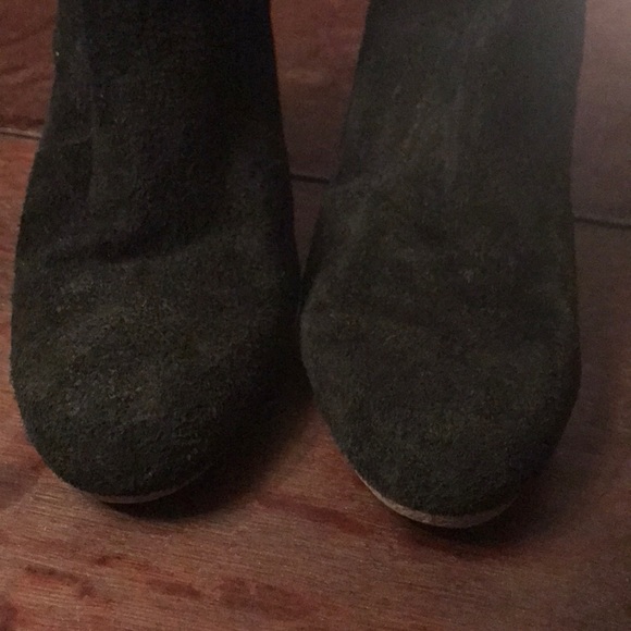 Black Suede Enzo Angiolini Boots - Picture 3 of 6